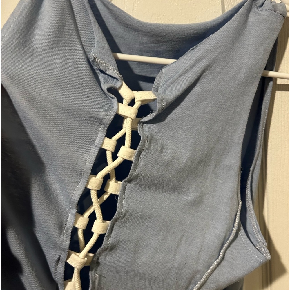 Crop top - Picture 4 of 4